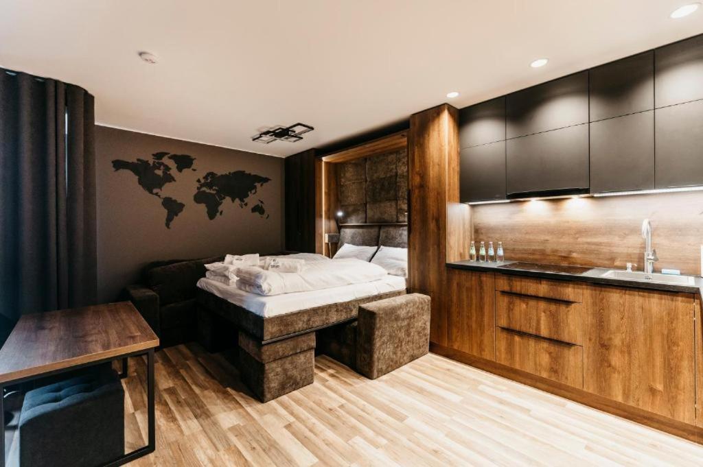 Apartment C Park